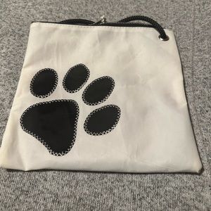 NWT- Sea Bag cross body - paw print